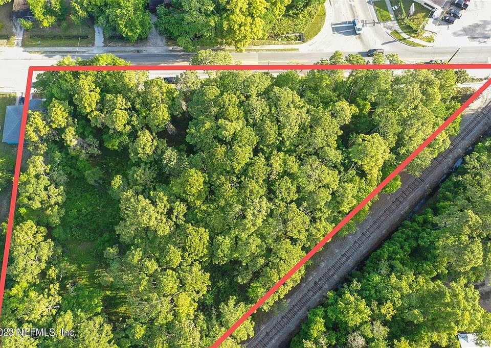 1st image of 901 W King St Lot 1