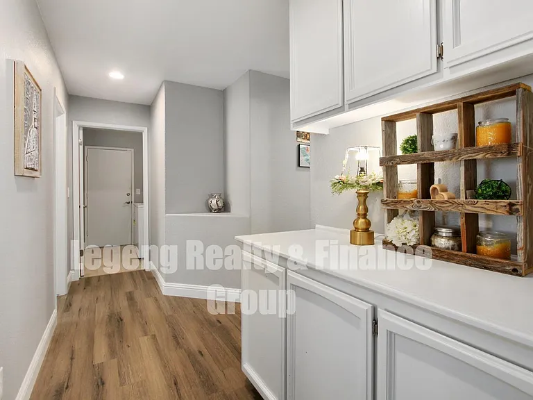 4121 Marseille Ct — Photo 20