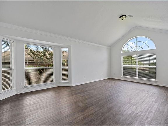 3rd image of 2820 Freedom Cir