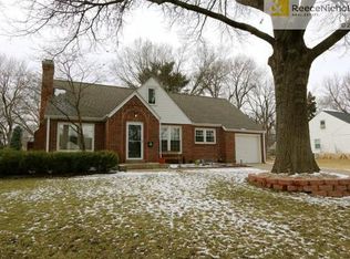 5806 Walmer St, Mission, KS 66202