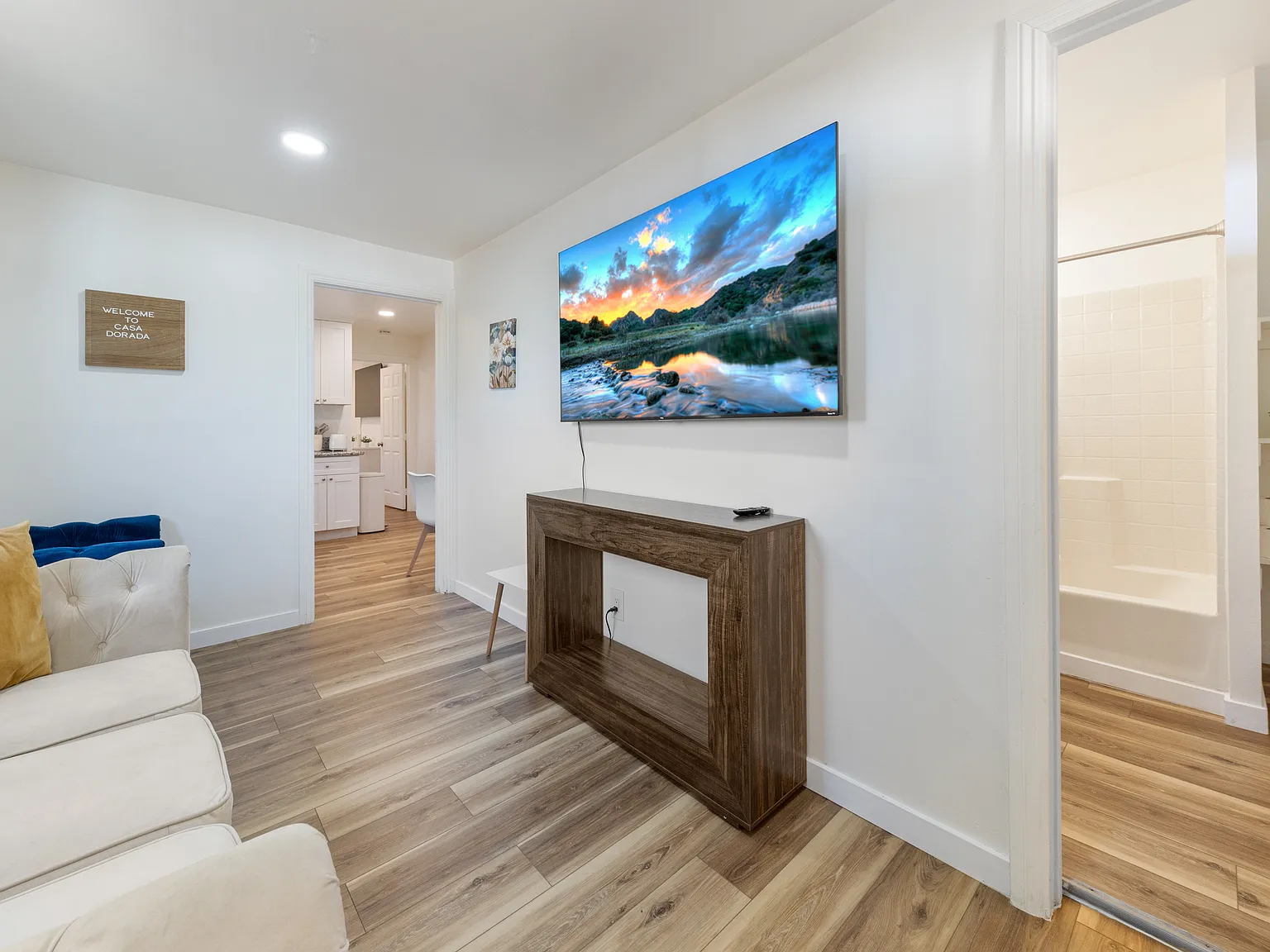 1 bed, $3,612 — Photo 4