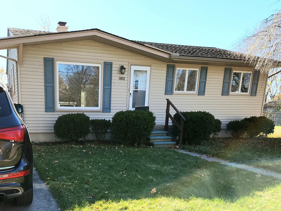 Wonderful, walkable family neighborhood
