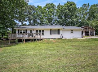 244 Glory Ln, Mount Airy, GA 30563