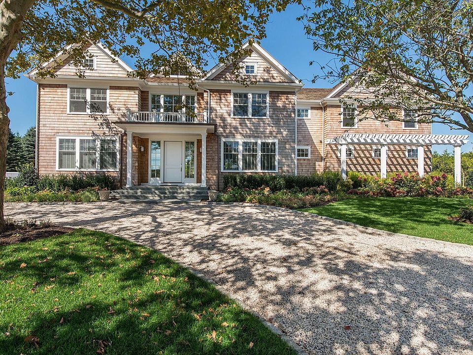 1st image of 94 Kellis Pond Ln