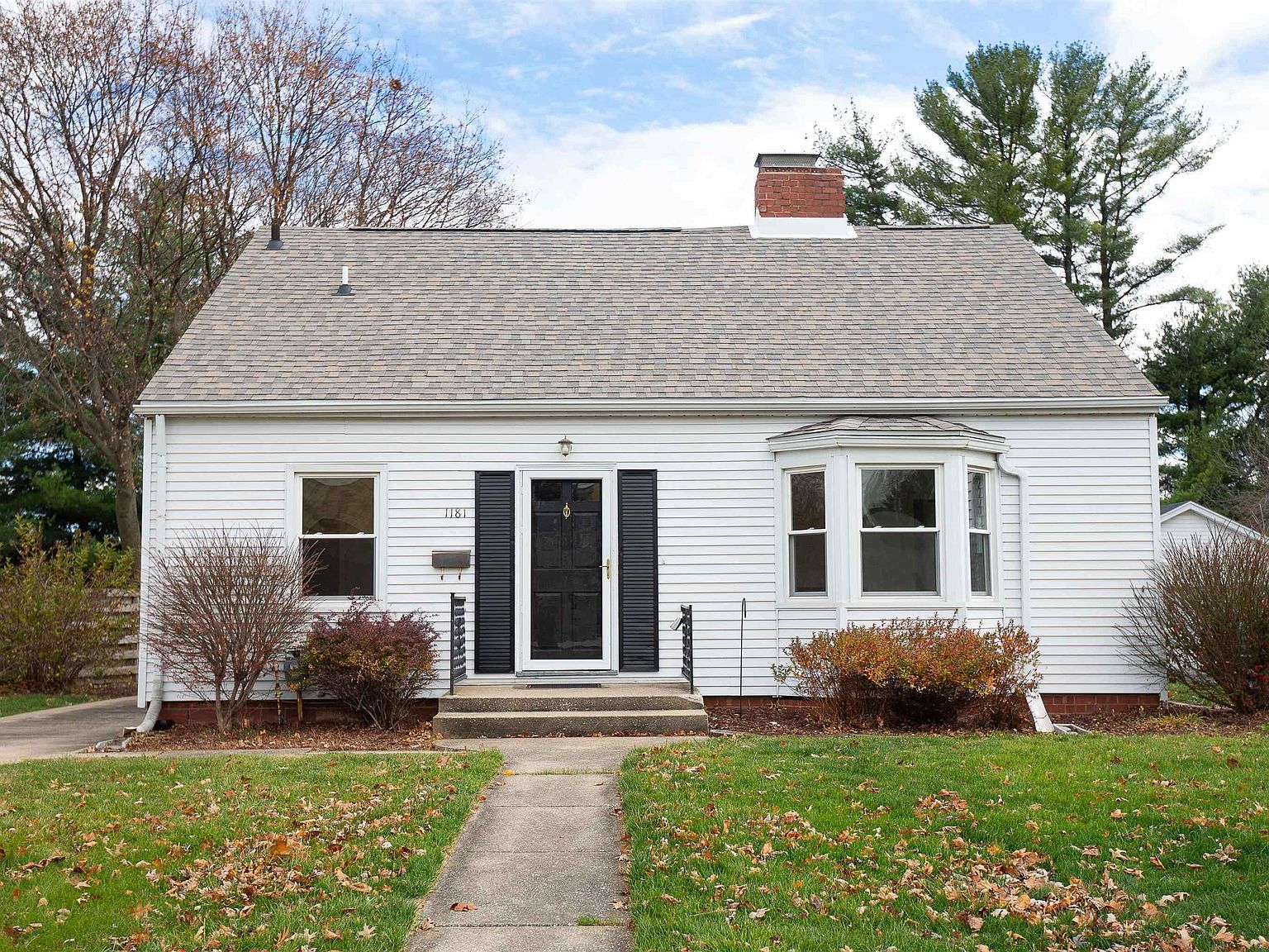 1181 N Academy St, Galesburg, IL 61401 Zillow