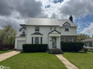 132 W Alta Vista Ave, Ottumwa, IA 52501