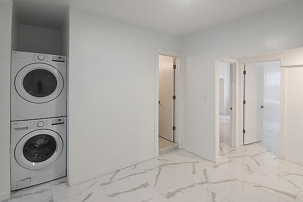 1st image of 335 21st St APT 1C