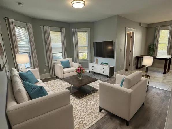 517 Washington St #2, Brighton, MA 02135