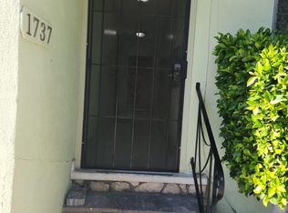 1735 Winona Blvd #3, Los Angeles, CA 90027