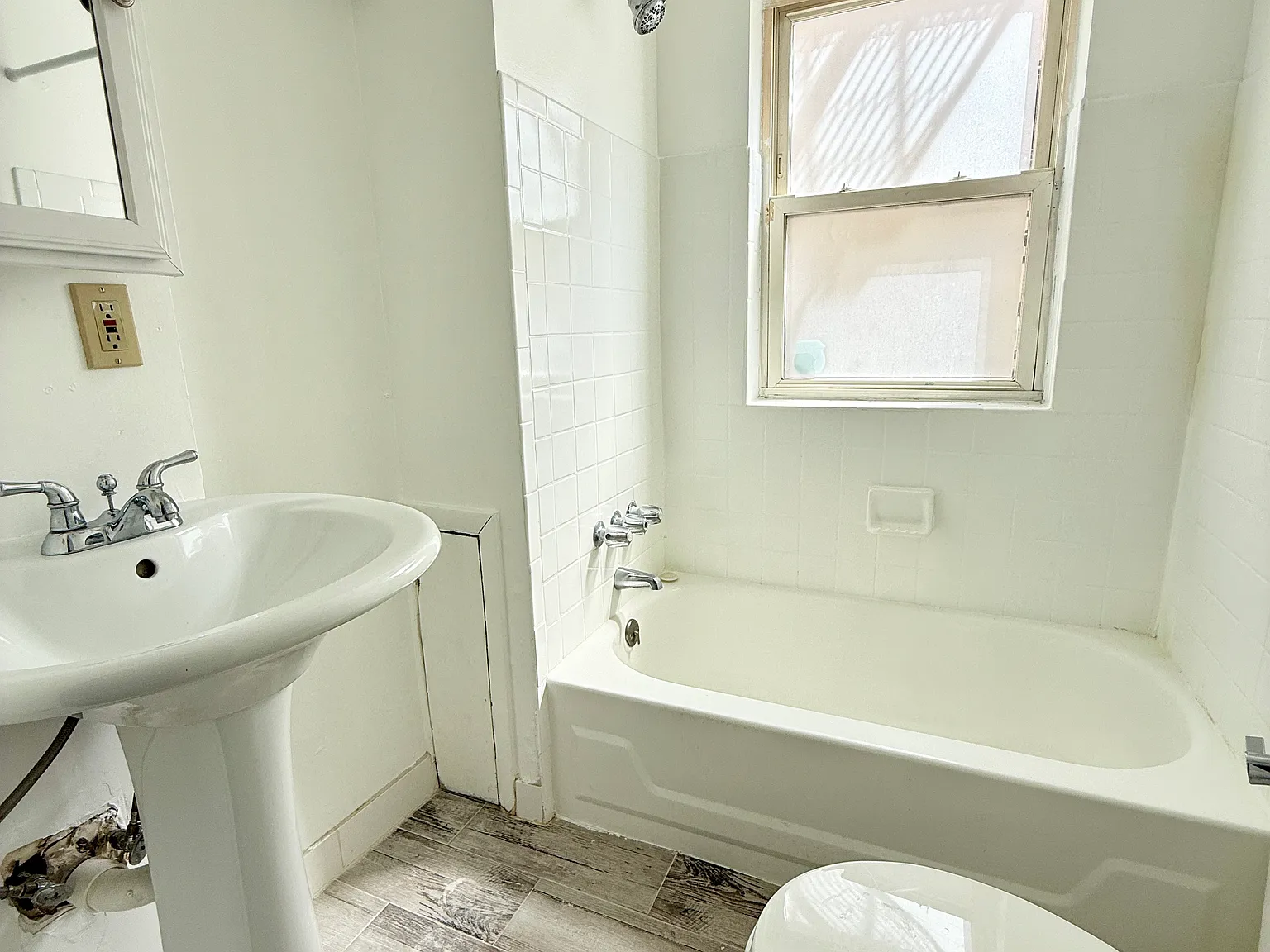 1 bed, 650 sqft, $1,199 — Photo 3