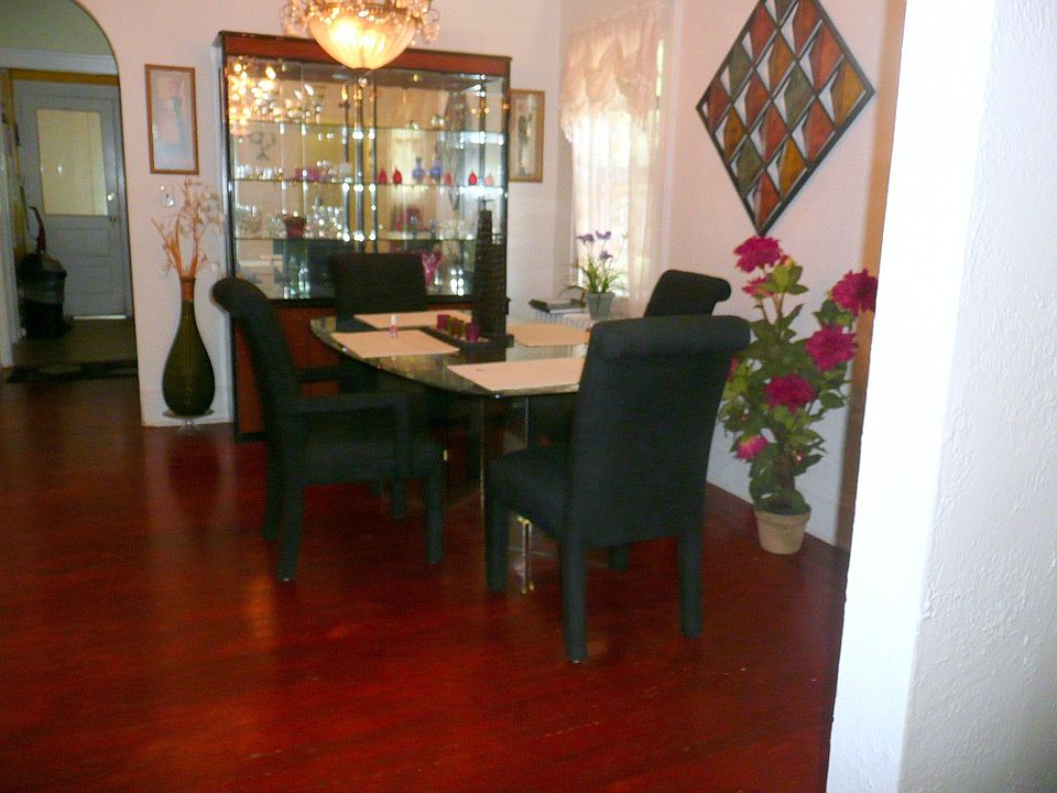 2nd Floor Dining Room