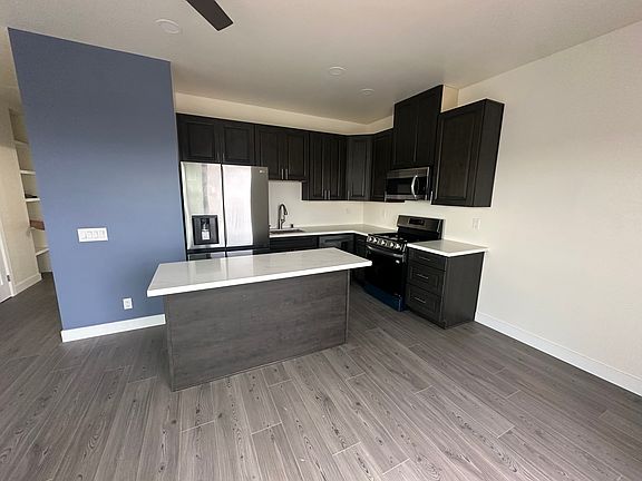 4th image of 4056 Chanute St #1