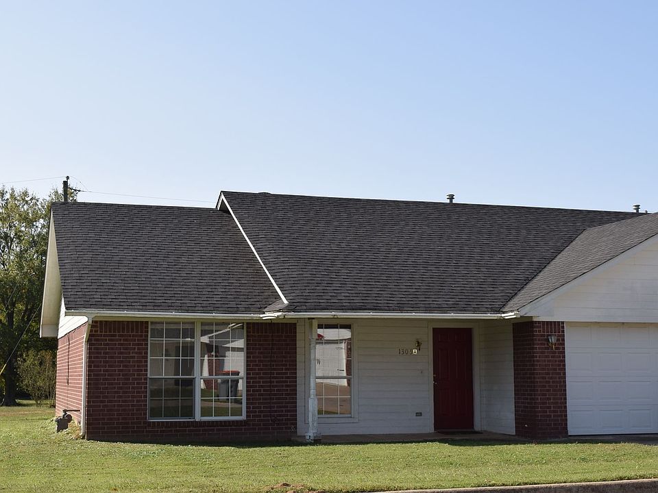 1st image of 1305 Allynne Ct APT A