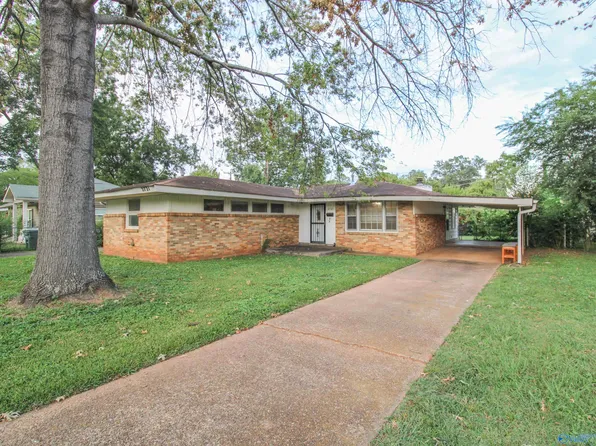 2721 Holiday Dr SW, Huntsville, AL 35805
