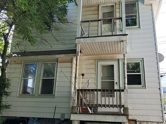 4th image of 3012 Searsdale Ave