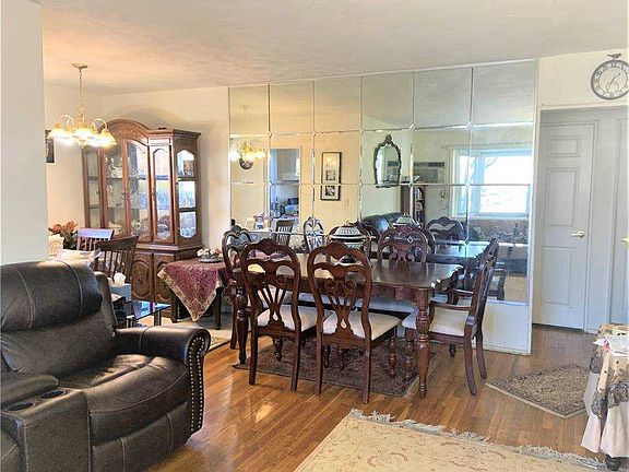 4th image of 158-22 16th Ave #663