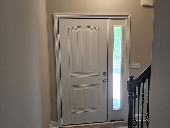 4th image of 402 Shelby St #A