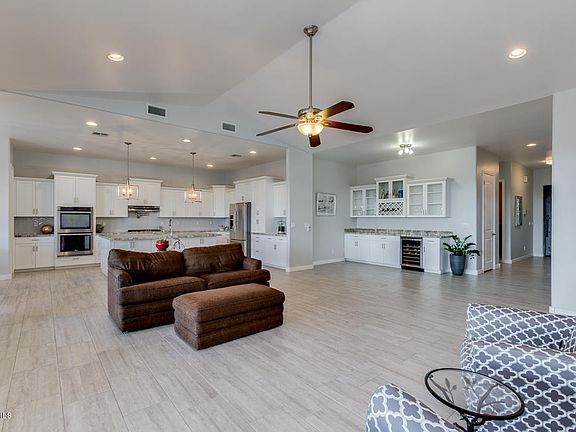 5th image of 16025 W Cinnabar Ct