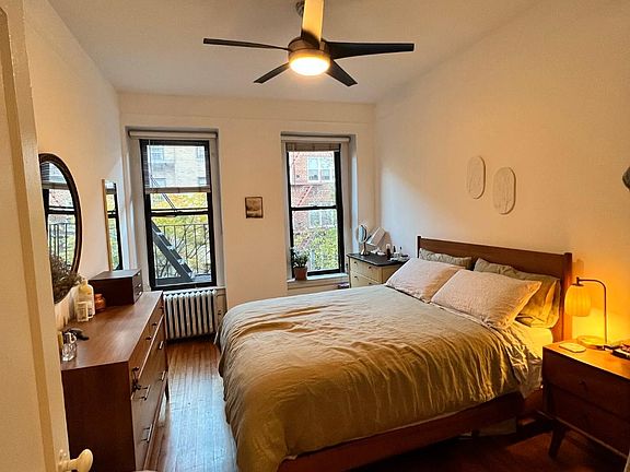2nd image of 308 E 89th St APT 3C