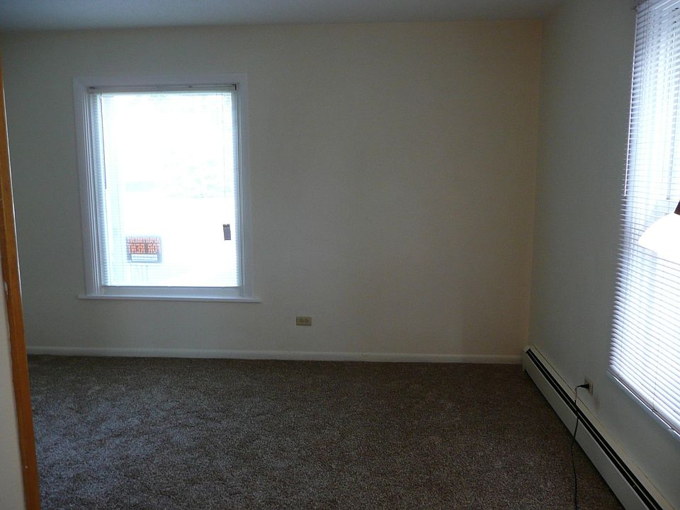1st image of 168 N 9th St #1-2