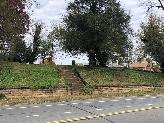 3rd image of 0 Memorial Ave
