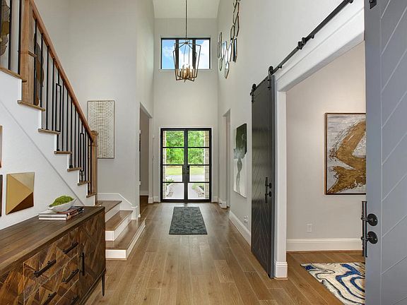 The Brookdale II Foyer