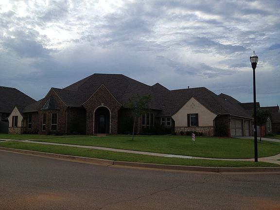4th image of 15201 Wilford Way