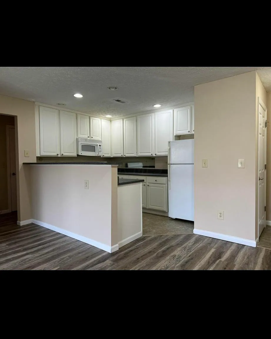 5324 Stonemeadow Ave — Photo 2