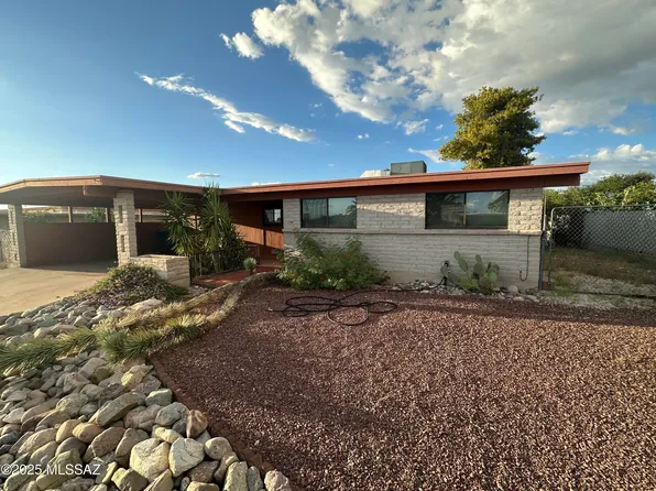 9551 E 30th St, Tucson, AZ 85748