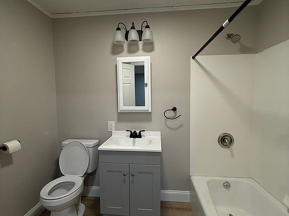 3rd image of 2728 Willow Street Pike #9