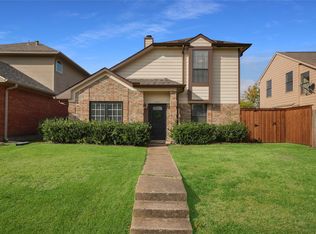 4229 Phoenix Dr, Carrollton, TX 75010