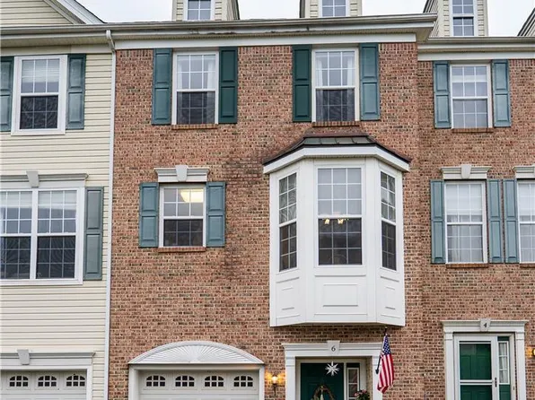 6 Sundance Way, Phillipsburg, NJ 08865