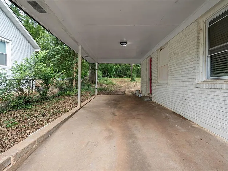 2035 Miriam Ln — Photo 28