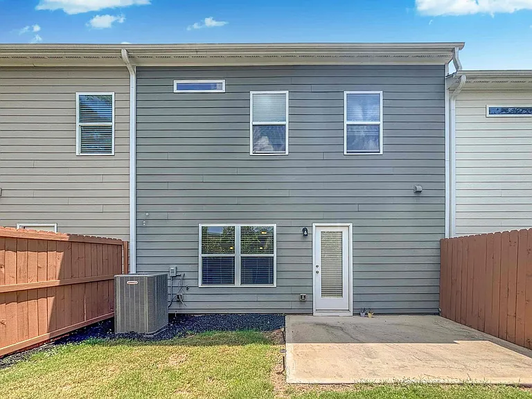 5784 Silver Lake Dr — Photo 28