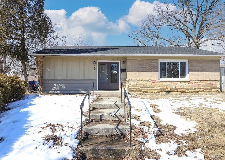 1st image of 555 Greenlawn Ave