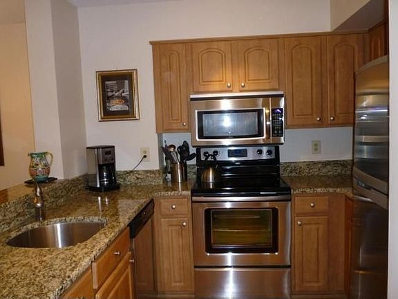 3rd image of 2100 Lee Hwy APT 234
