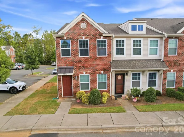 12766 Livengood Ln, Charlotte, NC 28269