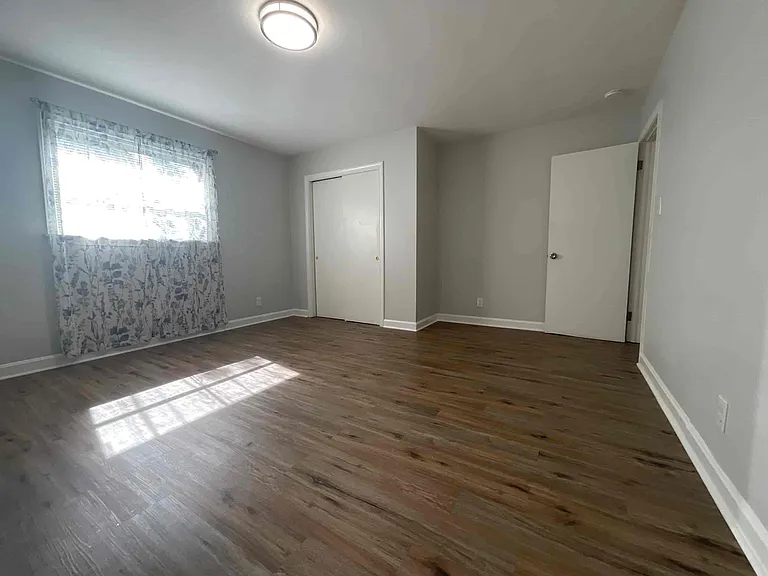 5021 Ryandale Rd — Photo 11