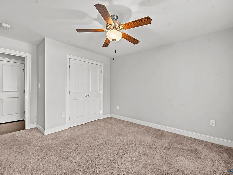 233 Dustin Ln NW — Photo 23