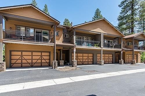 2nd image of 10277 Palisades Dr Unit 3