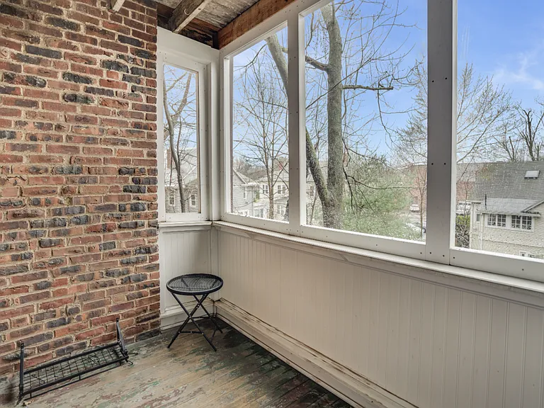 The Clarendon Apartments of West Hartford! — Photo 12