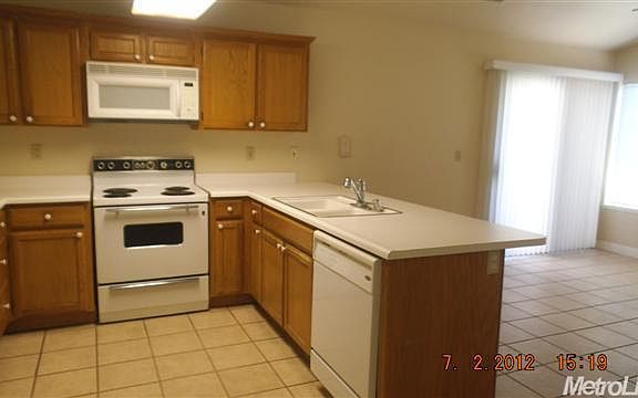 5th image of 332 Brisk Ave