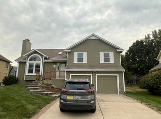 15516 Lamar Ave, Overland Park, KS 66223