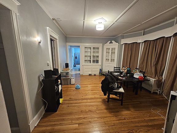 2nd image of 443-445 Hamilton St #1