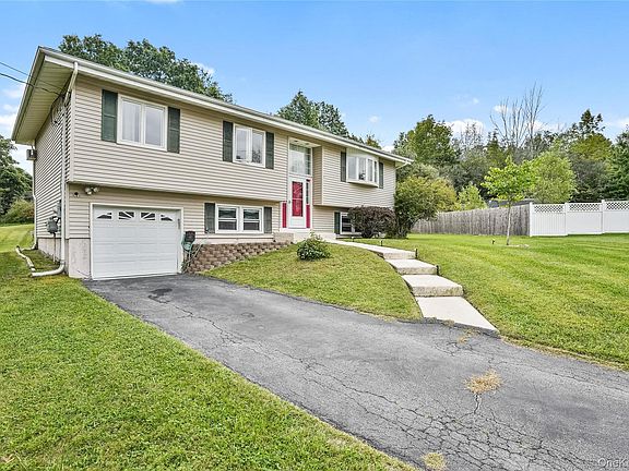 2nd image of 5 Walnut Court