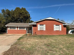 6809 NW 25th St, Bethany, OK 73008