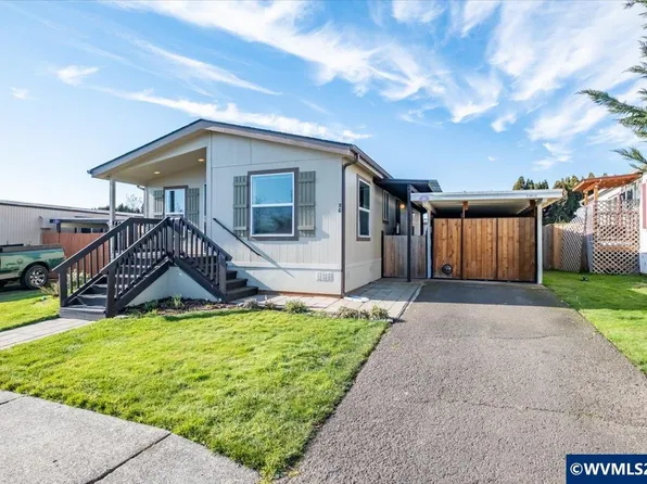 830 N Main St Unit 30, Mount Angel, OR 97362