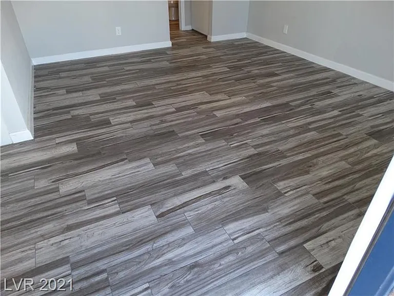 1111 S Casino Center Blvd — Photo 3
