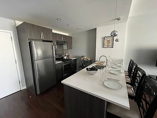 1st image of 30-96 14th St #3