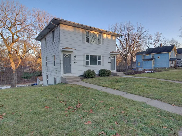 1105 Tremont Ave — Photo 15